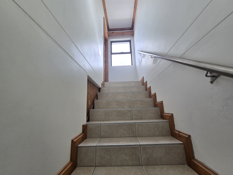 To Let 6 Bedroom Property for Rent in East Bank Eastern Cape